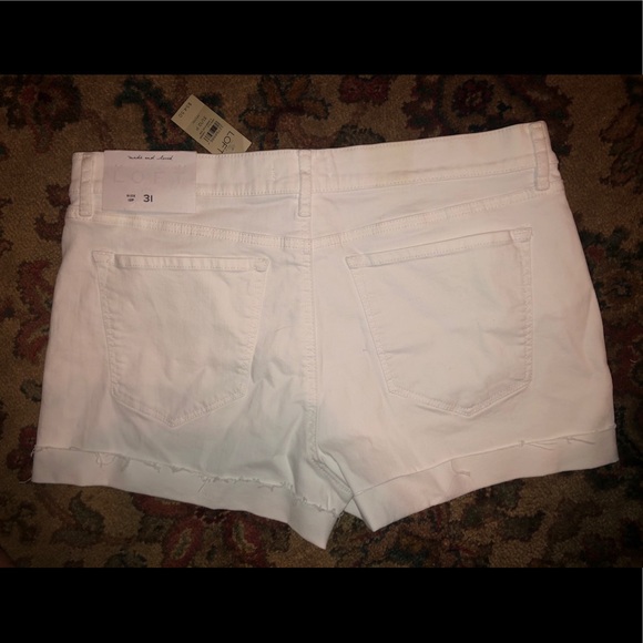 BRAND NEW WHITE DENIM SHORTS - Picture 3 of 4